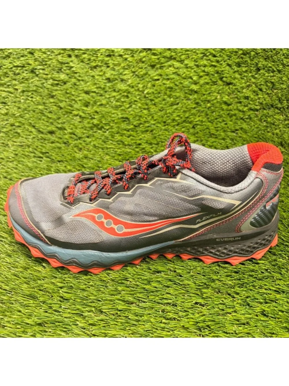 Saucony Peregrine 6 Womens Size 11 Gray Pink Athletic Running Shoes Sneakers